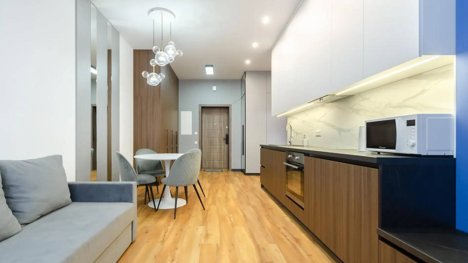 Petrovdom 166-3B In Beautiful Apartments In Rc 