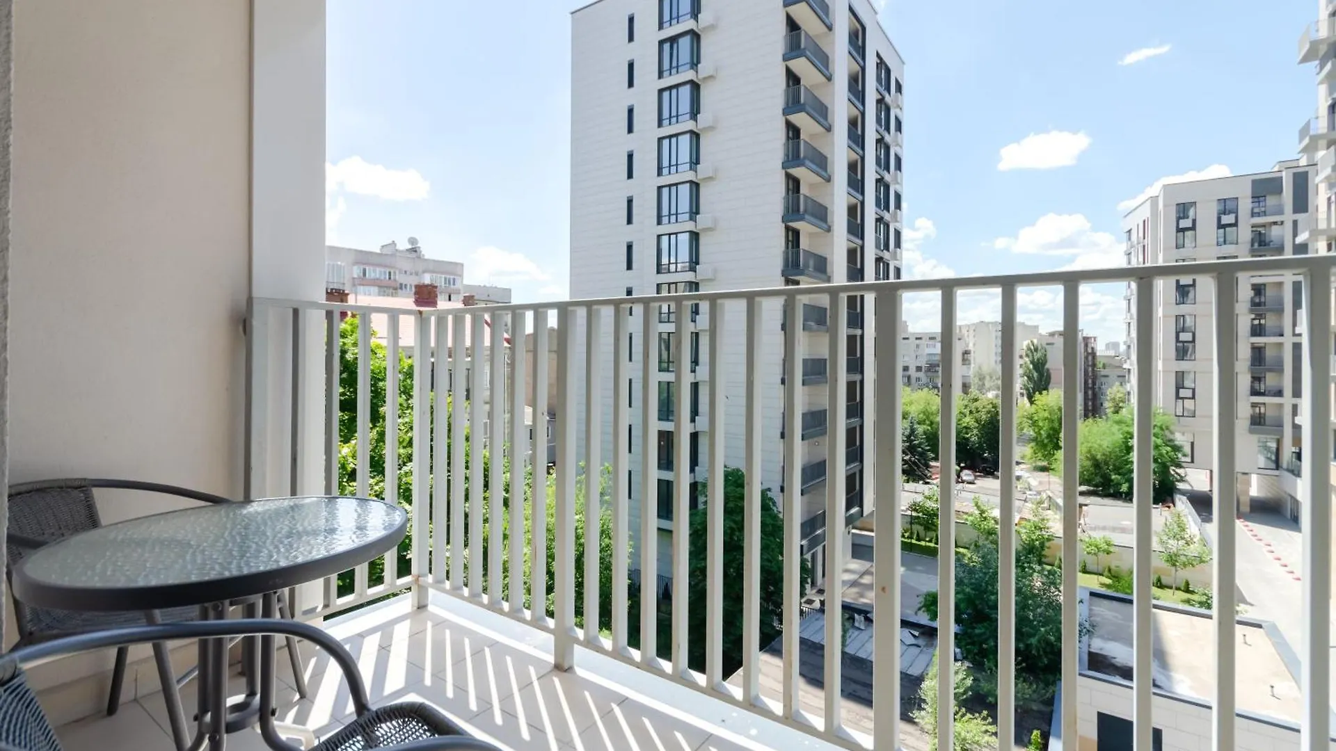 Petrovdom 166-3B In Beautiful Apartments In Rc 