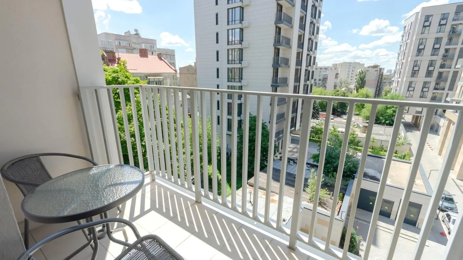 Petrovdom 166-3B In Beautiful Apartments In Rc 