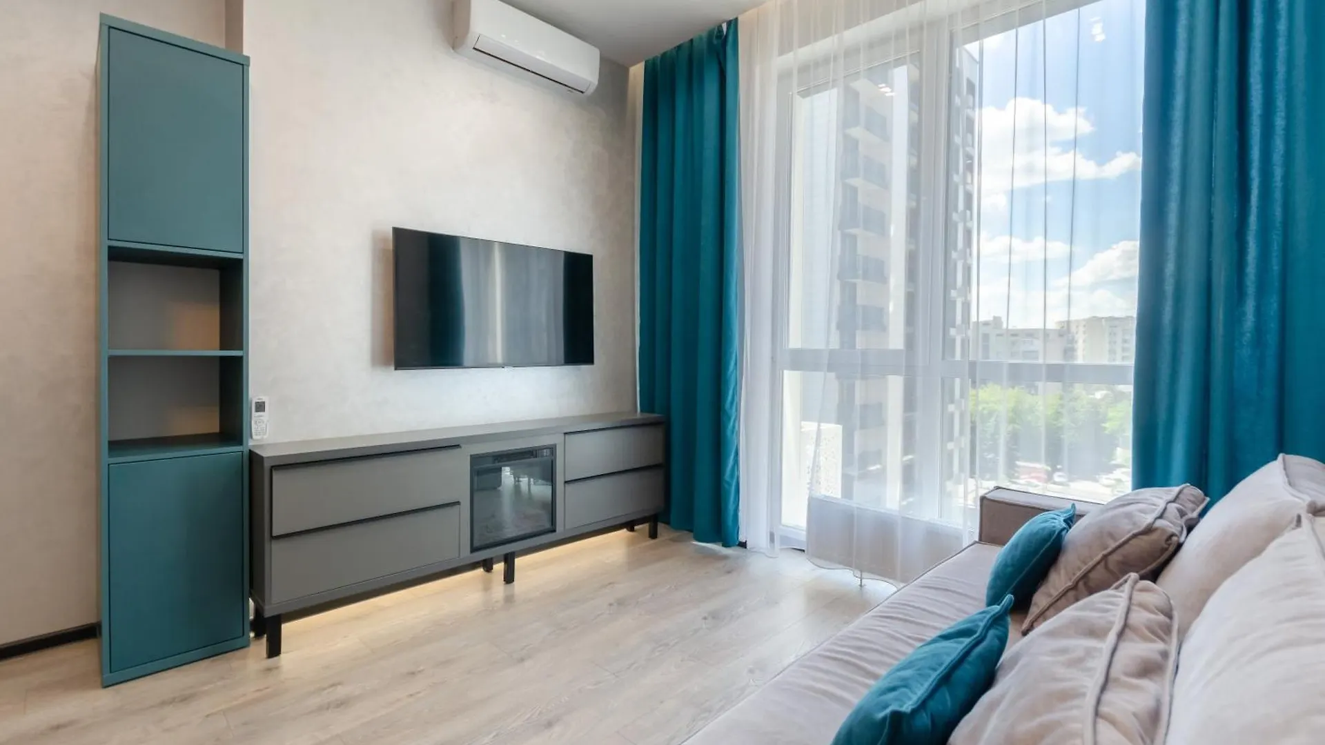 Petrovdom 166-3B In Beautiful Apartments In Rc 