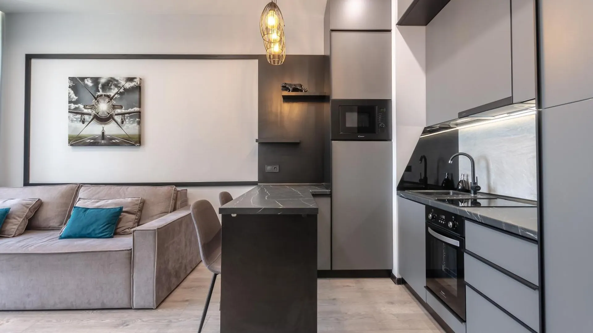 Petrovdom 166-3B In Beautiful Apartments In Rc 