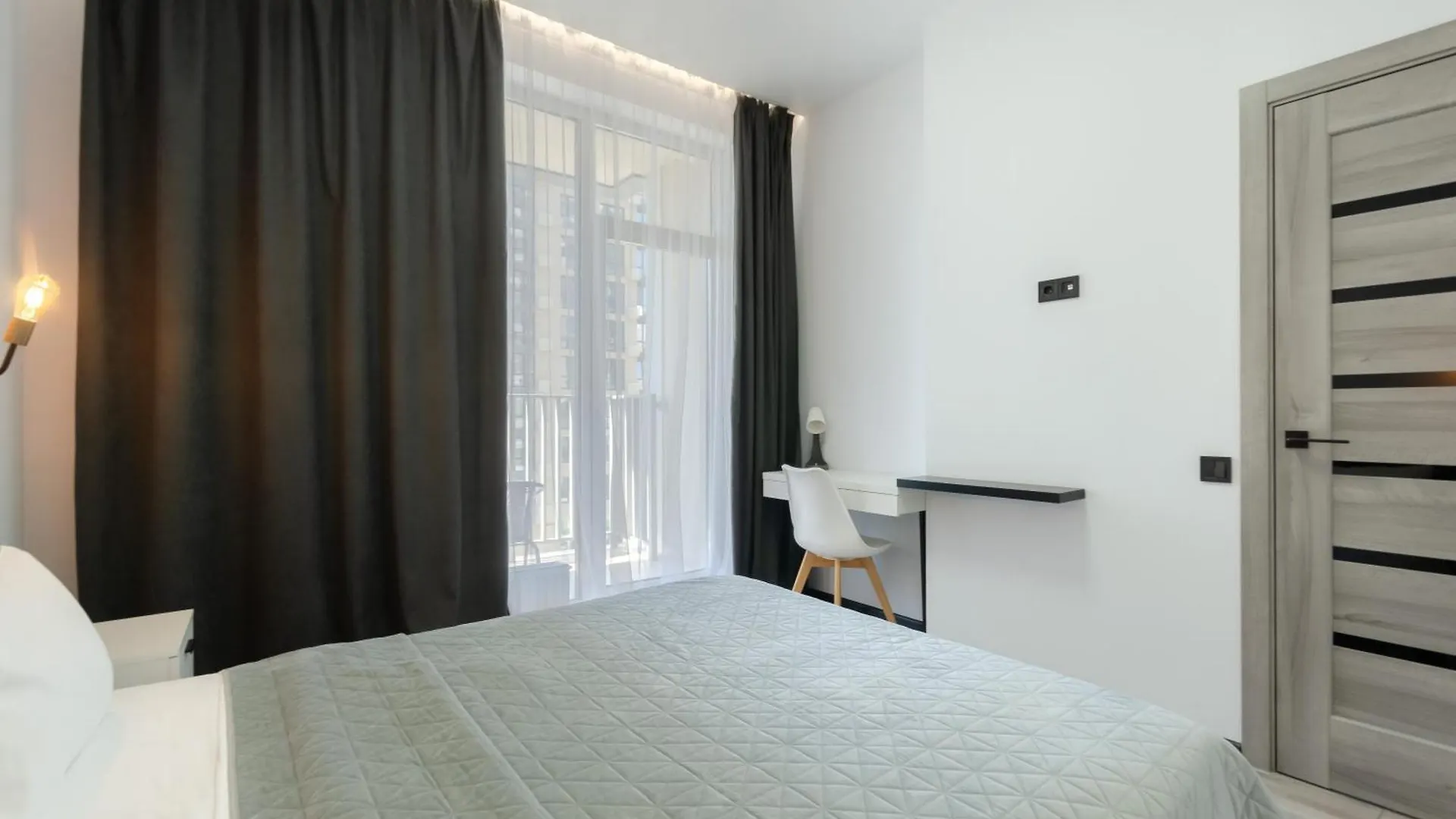 Petrovdom 166-3B In Beautiful Apartments In Rc 