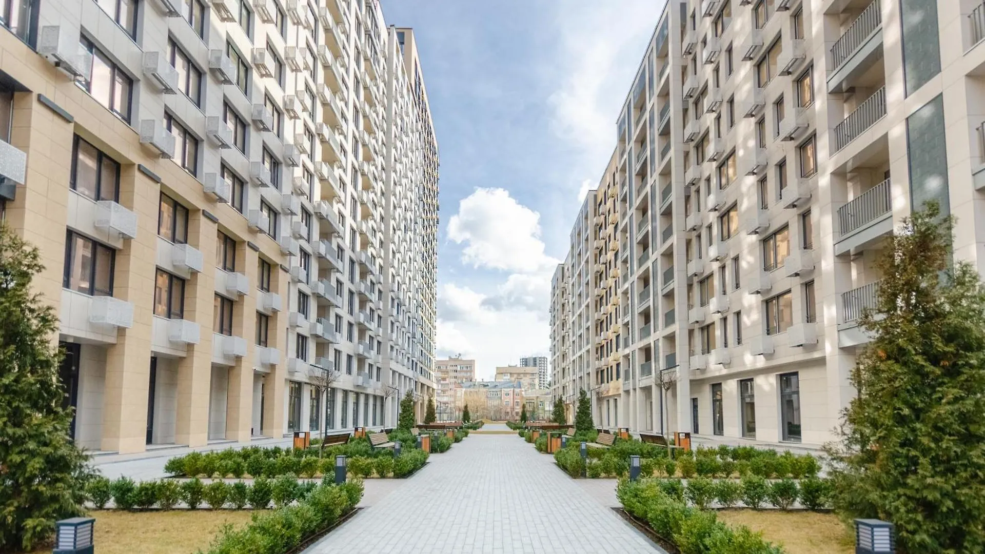Petrovdom 166-3B In Beautiful Apartments In Rc 